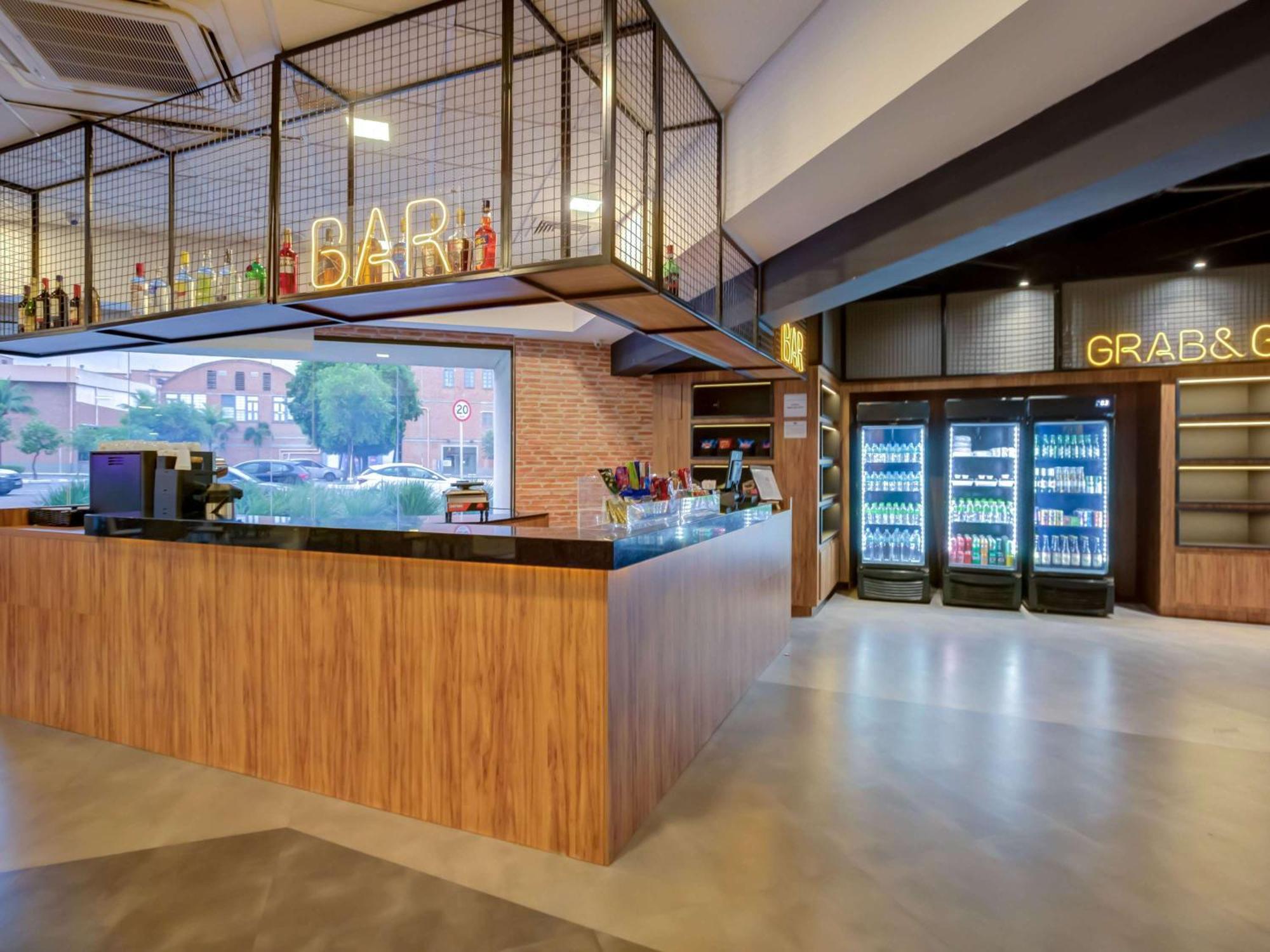 Ibis Budget Rio De Janeiro Nova America Zewnętrze zdjęcie
